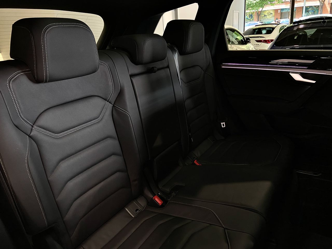 Volkswagen Touareg R 3.0 V6 TSI 340kW Tip 4M  - Foto 40