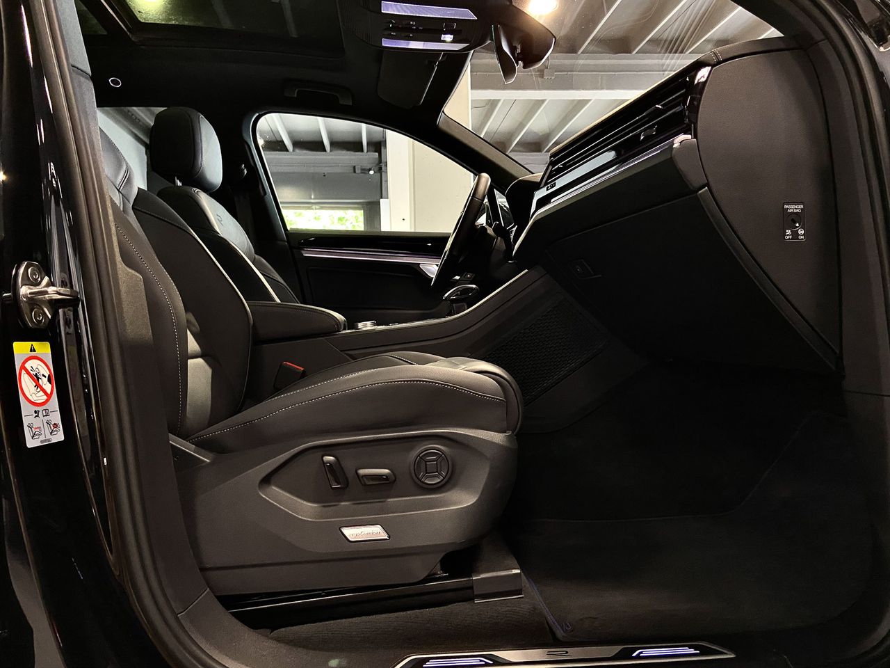 Volkswagen Touareg R 3.0 V6 TSI 340kW Tip 4M  - Foto 38