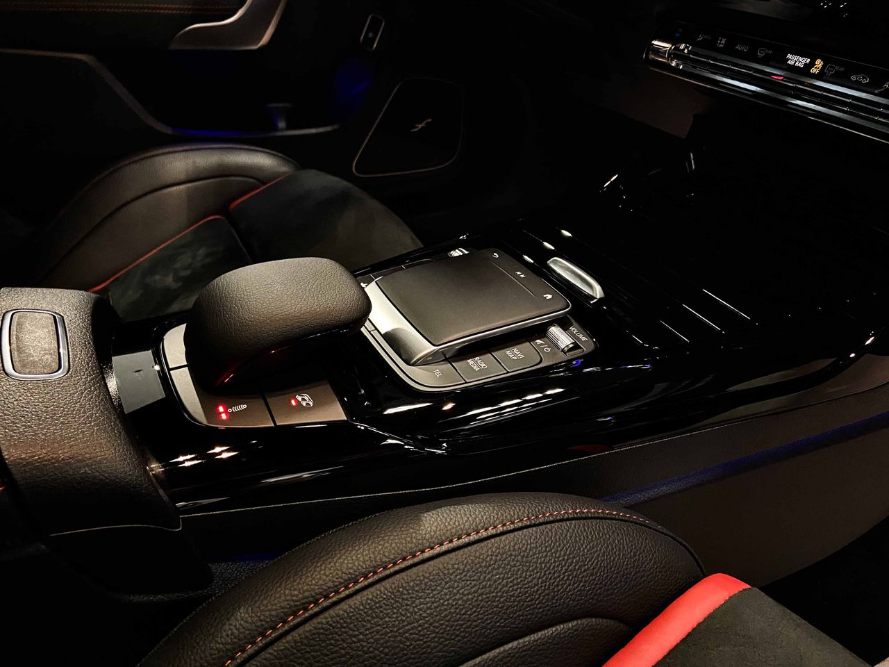 Mercedes CLA MERCEDES-BENZ CLA CLA MercedesAMG S 45 4MATIC 4p.  - Foto 37