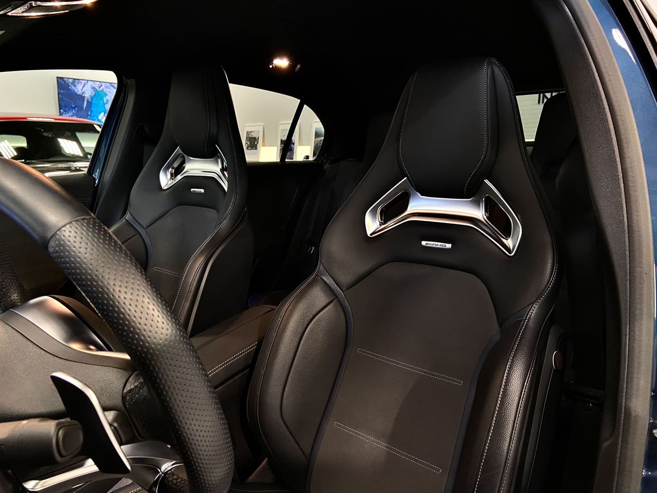 Mercedes Clase A MERCEDES-BENZ Clase A MercedesAMG A 35 4MATIC 5p.  - Foto 8