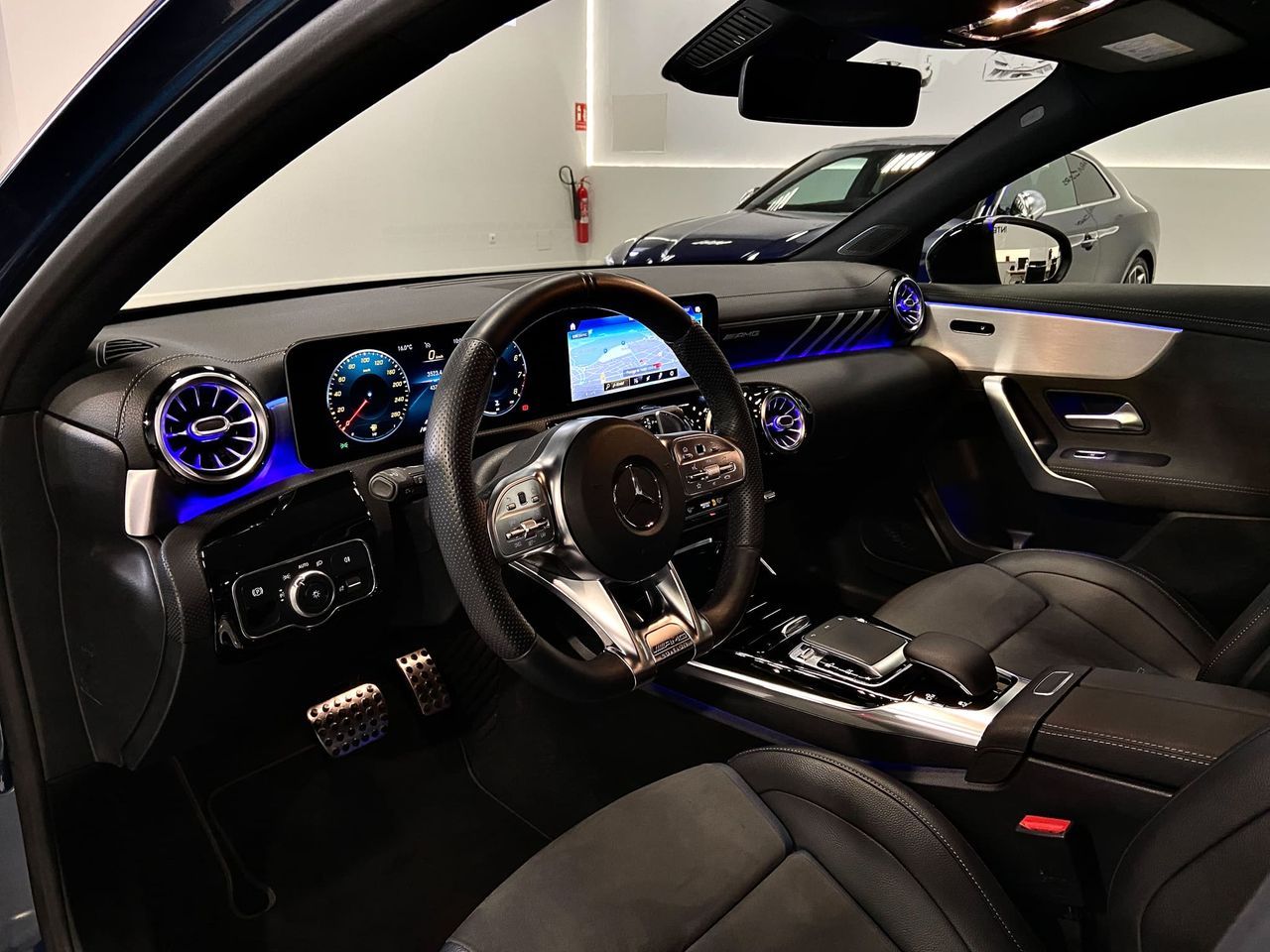 Mercedes Clase A MERCEDES-BENZ Clase A MercedesAMG A 35 4MATIC 5p.  - Foto 6