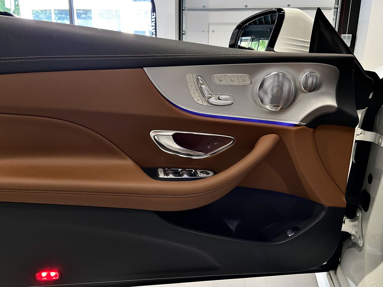 Mercedes Clase E E300 Cabrio  - Foto 19