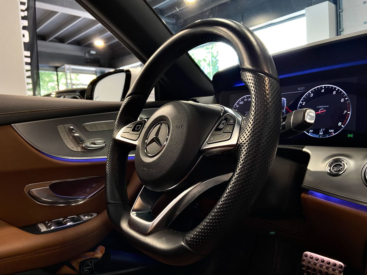 Mercedes Clase E E300 Cabrio  - Foto 35