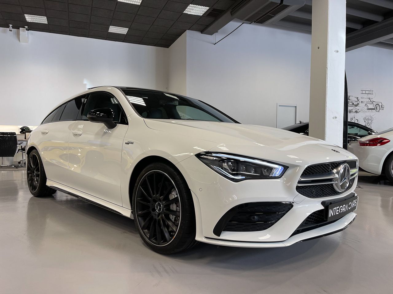Mercedes CLA MercedesAMG 35 4Matic Shooting Bra 5p.  - Foto 15