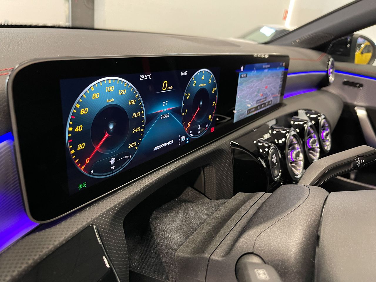 Mercedes CLA MercedesAMG 35 4Matic Shooting Bra 5p.  - Foto 21