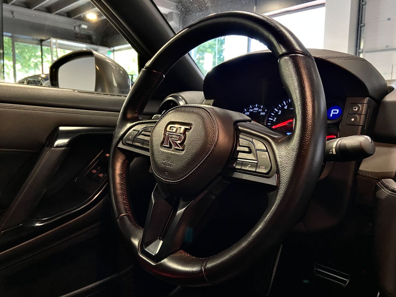 Nissan GT-R NISSAN GTR 3.8G V6 419kW 570CV 2p.  - Foto 37