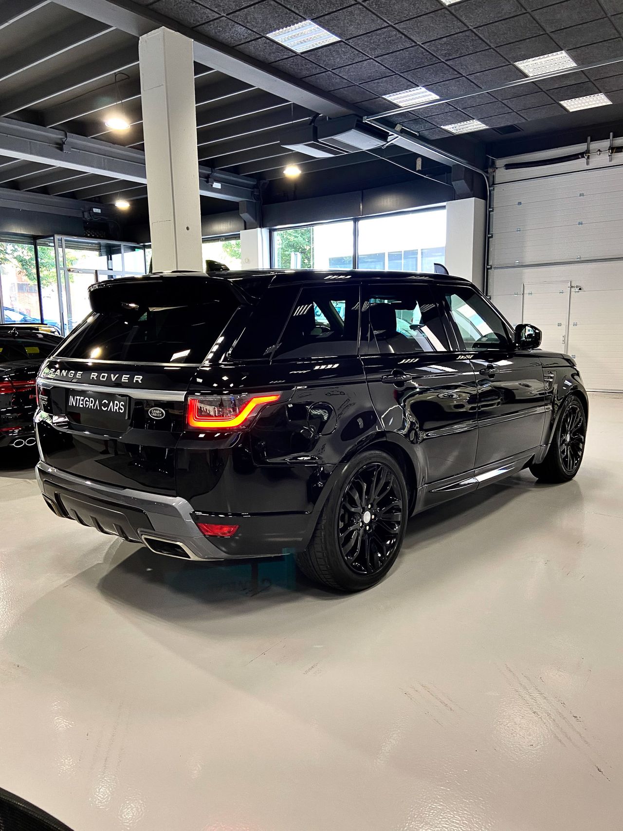 Land-Rover Range Rover Sport LAND-ROVER Range Rover Sport 2.0 Si4 PHEV 297kW 404CV HSE 5p  - Foto 5