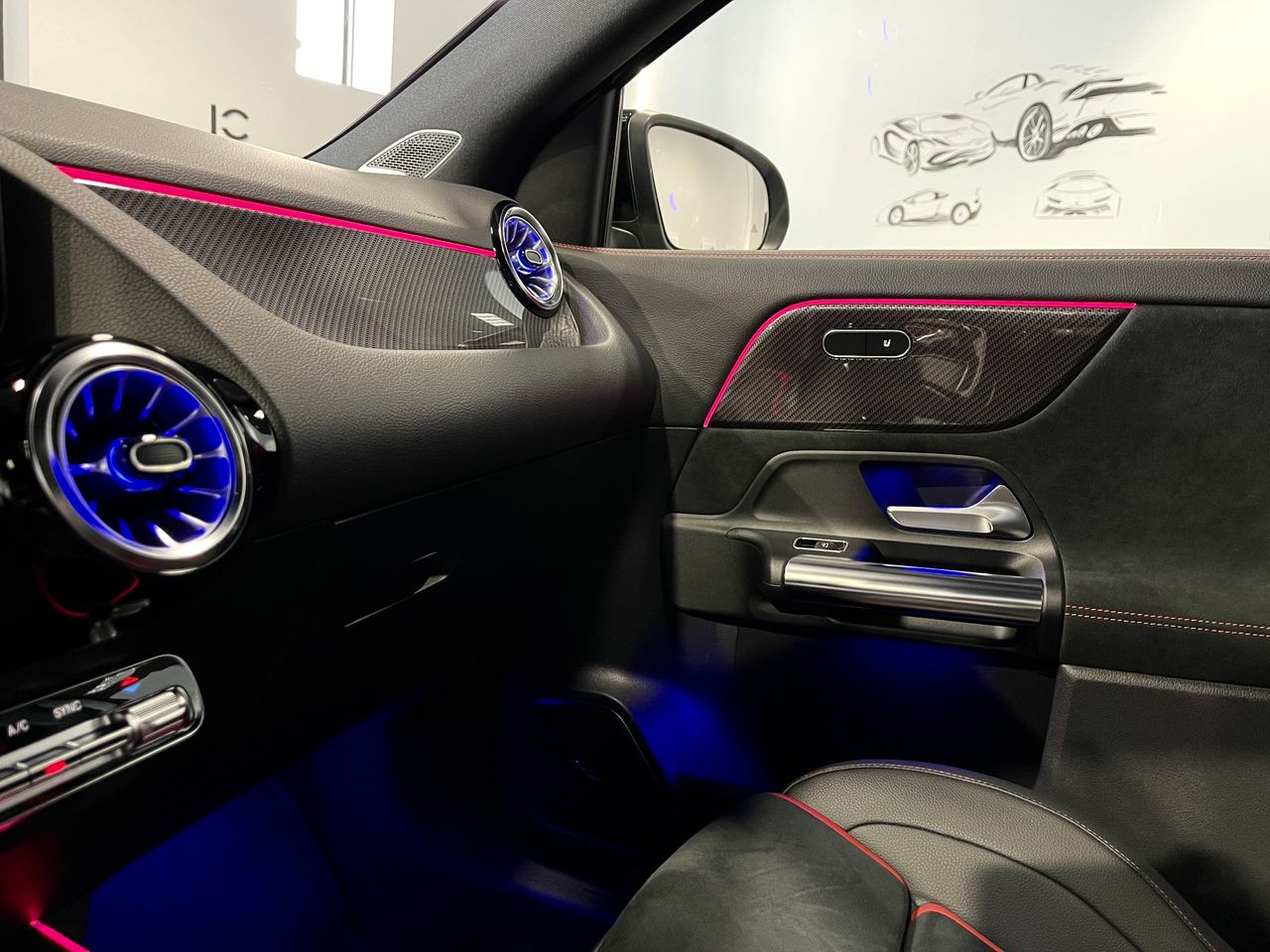 Mercedes GLA Mercedes-AMG GLA 35 4MATIC  - Foto 35