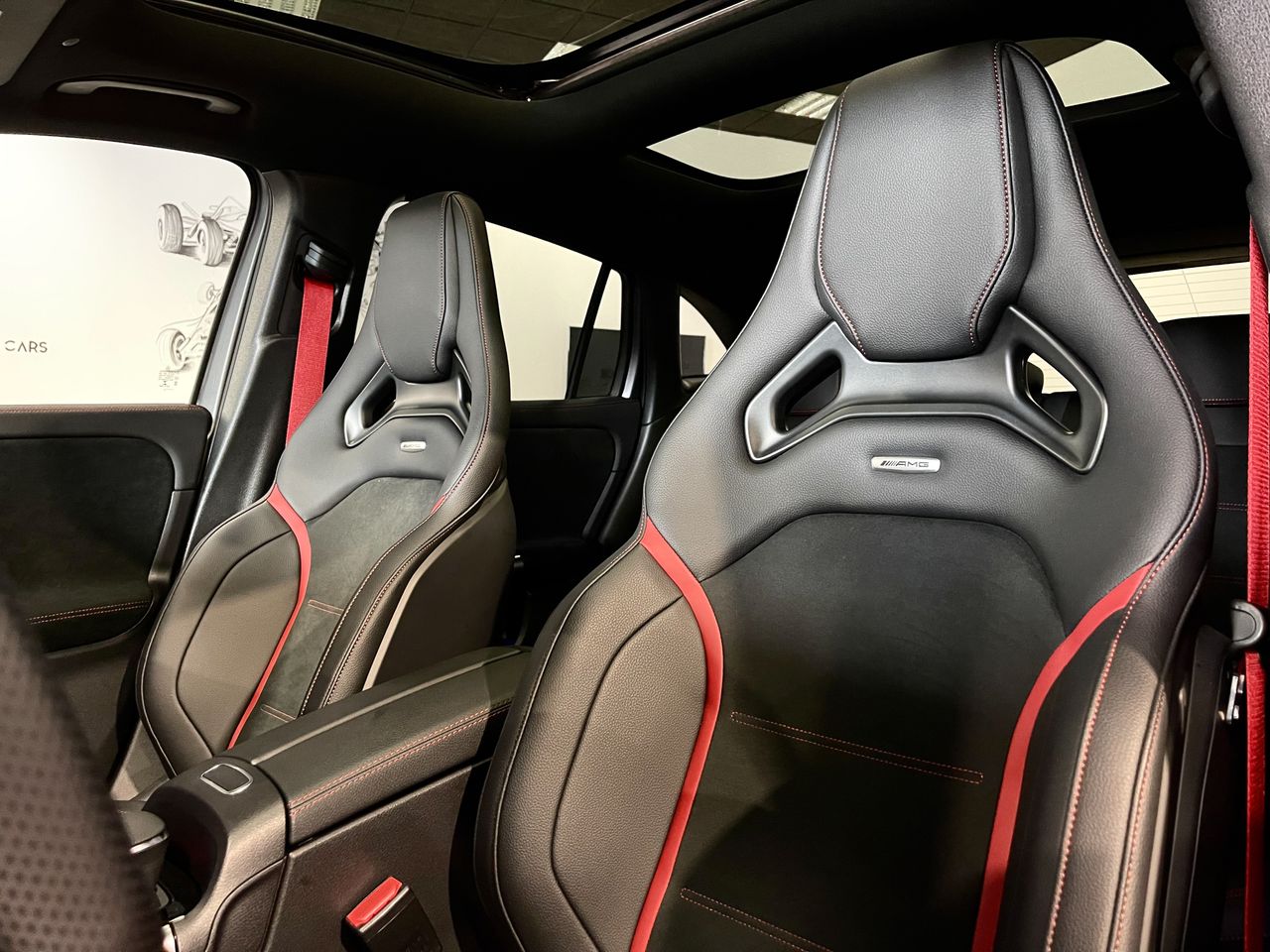 Mercedes GLA Mercedes-AMG GLA 35 4MATIC  - Foto 8