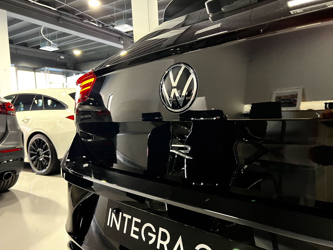 Volkswagen T-Roc R 300CV Akrapovic  - Foto 16