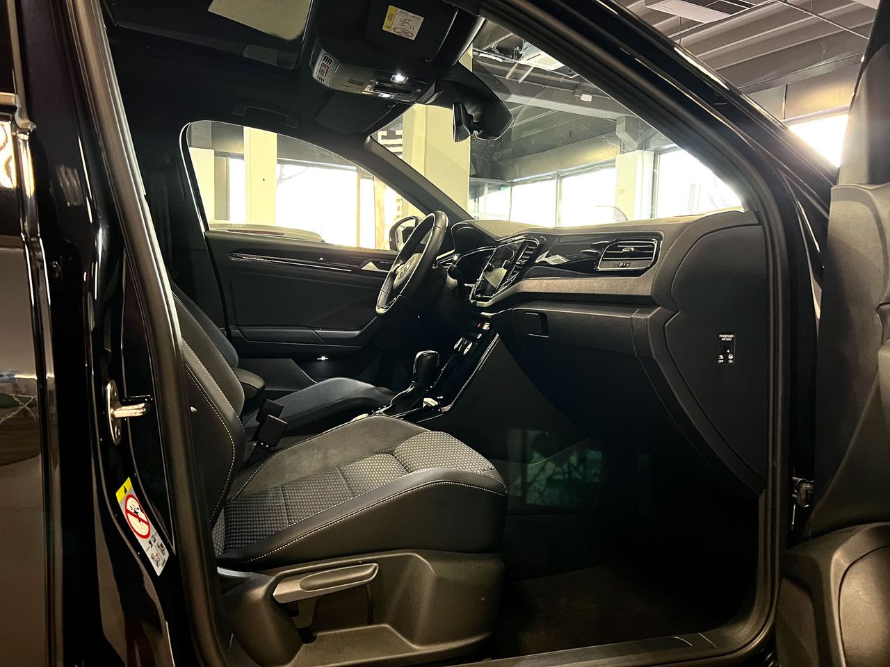 Volkswagen T-Roc R 300CV Akrapovic  - Foto 6