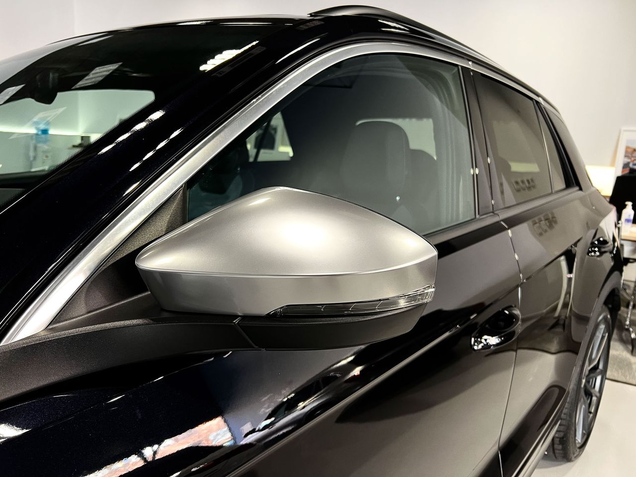 Volkswagen T-Roc R 300CV Akrapovic  - Foto 12