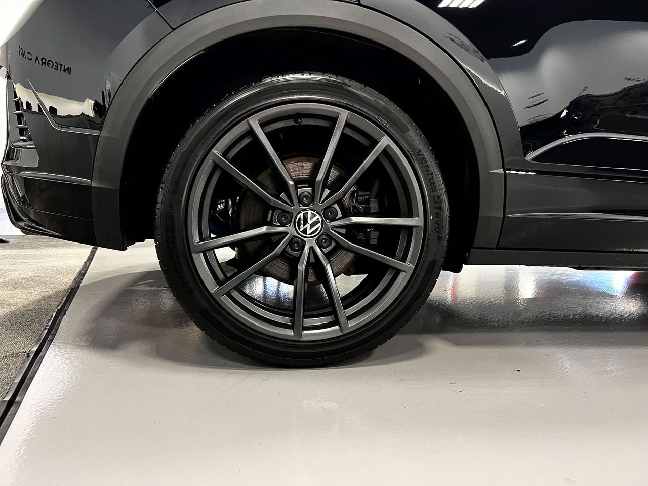 Volkswagen T-Roc R 300CV Akrapovic  - Foto 35