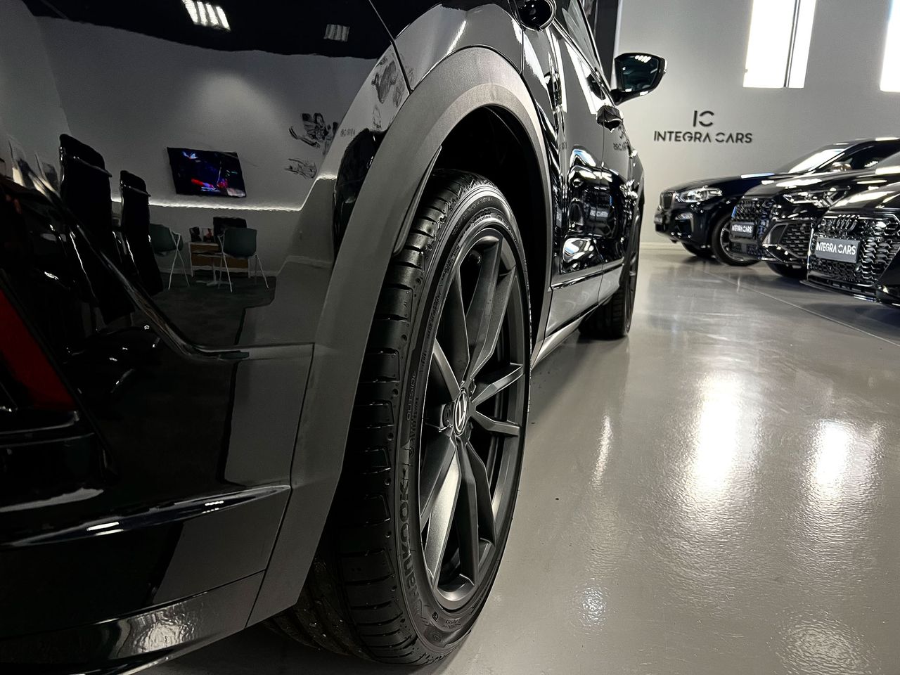 Volkswagen T-Roc R 300CV Akrapovic  - Foto 32