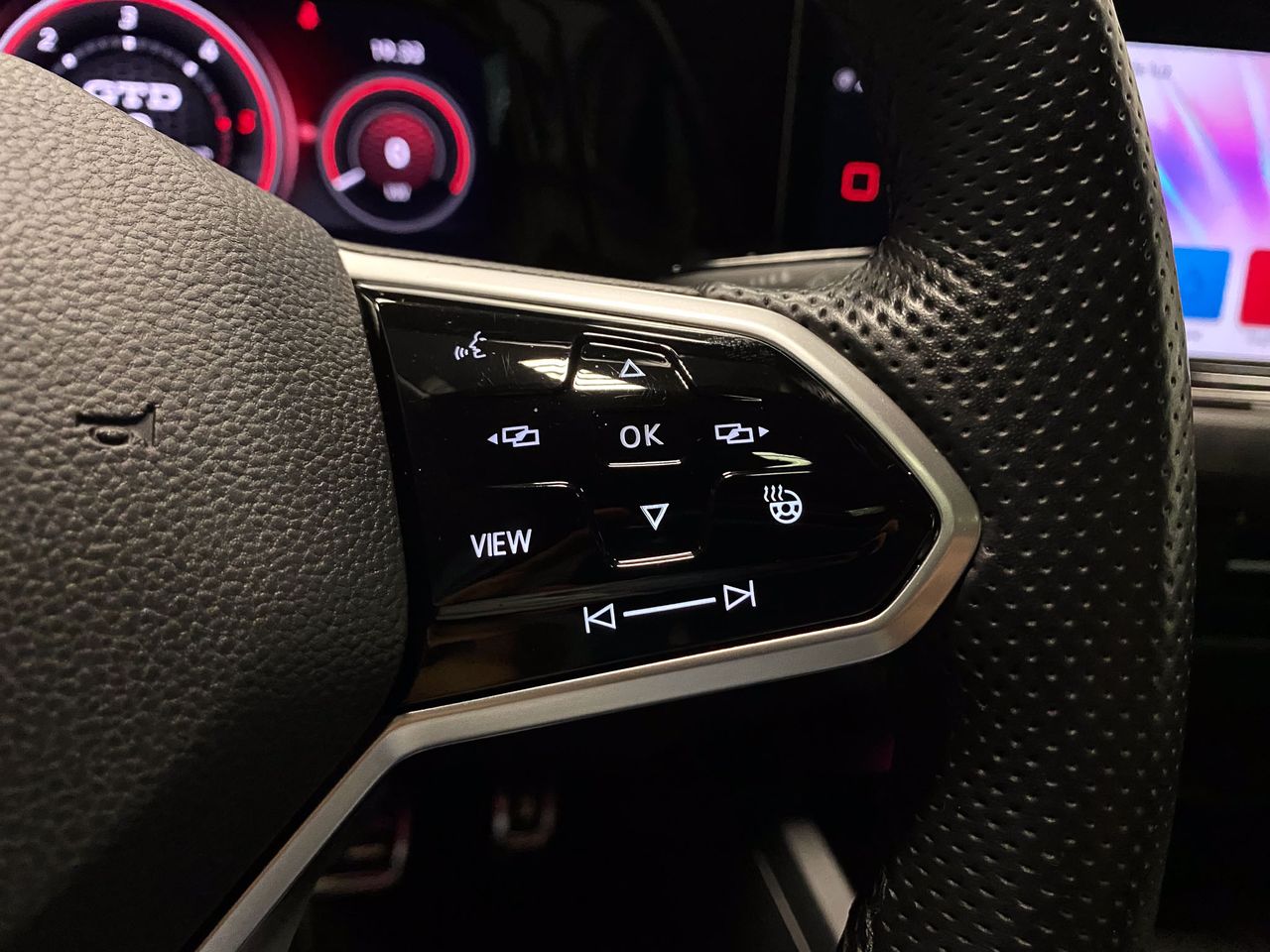 Volkswagen Golf 8 GTD DSG 200CV 5p.  - Foto 13