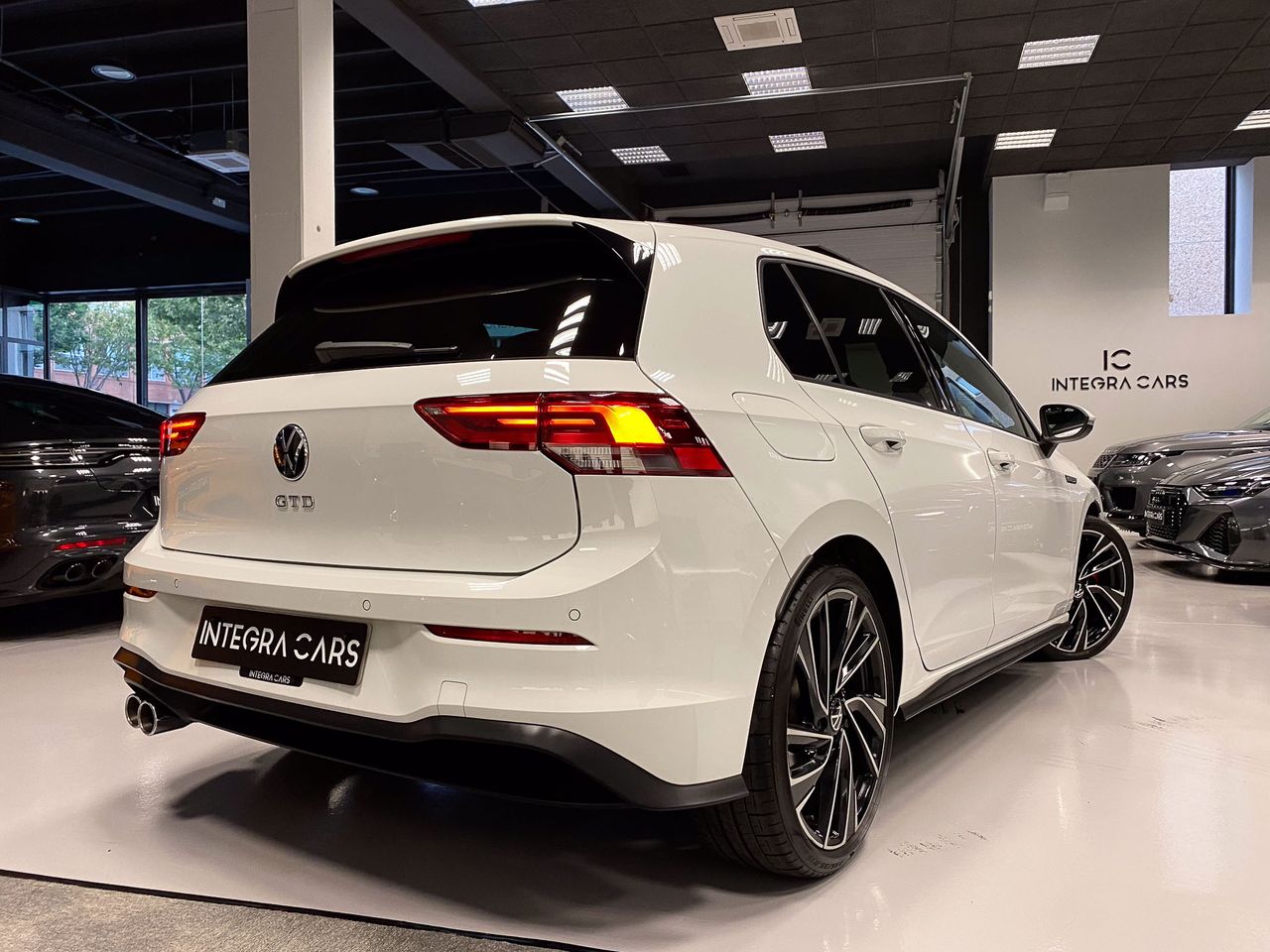 Volkswagen Golf 8 GTD DSG 200CV 5p.  - Foto 5