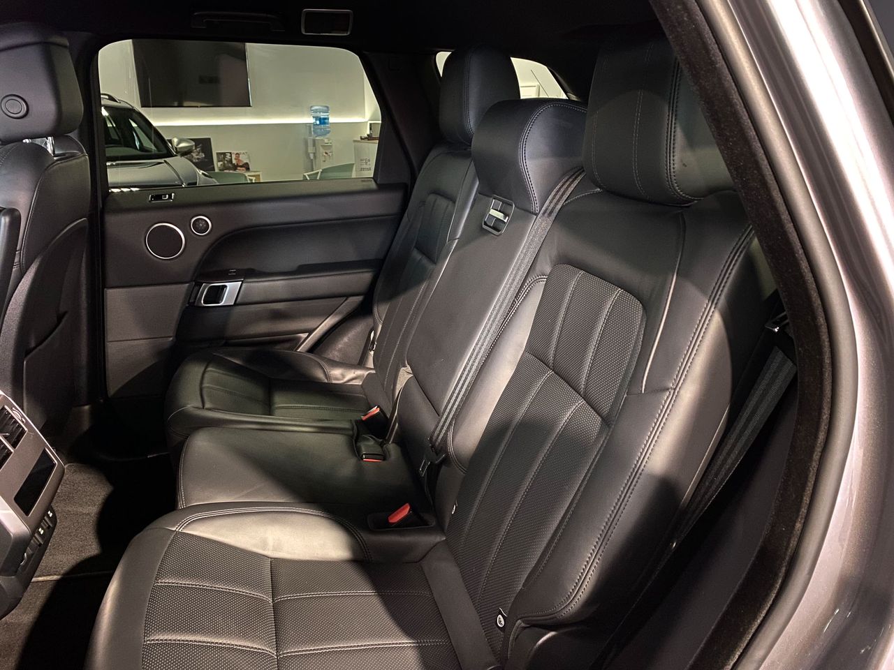 Land-Rover Range Rover Sport 3.0 D 249CV HSE Etiqueta ECO 7 plazas  - Foto 14