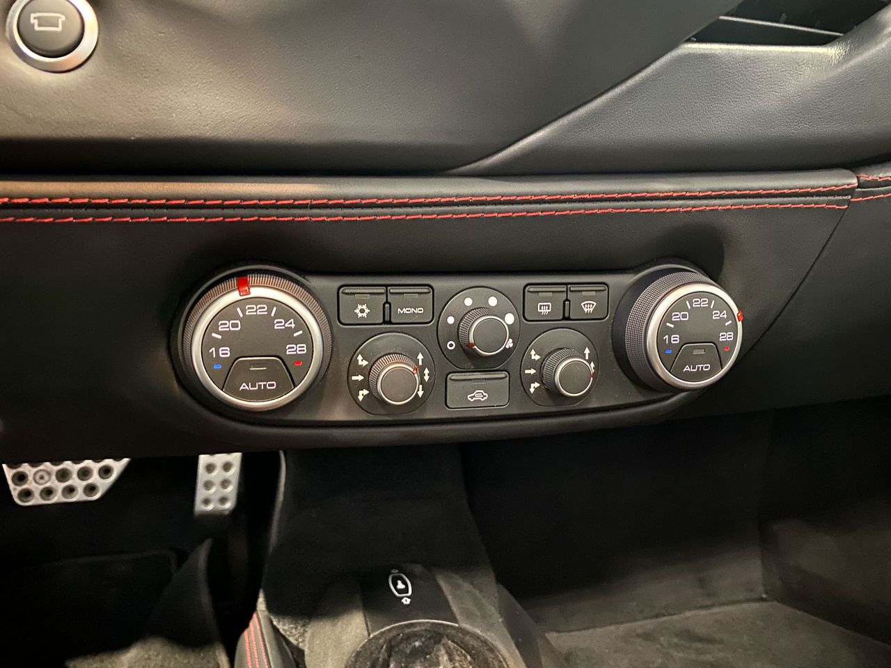 Ferrari 488 Spider  - Foto 11