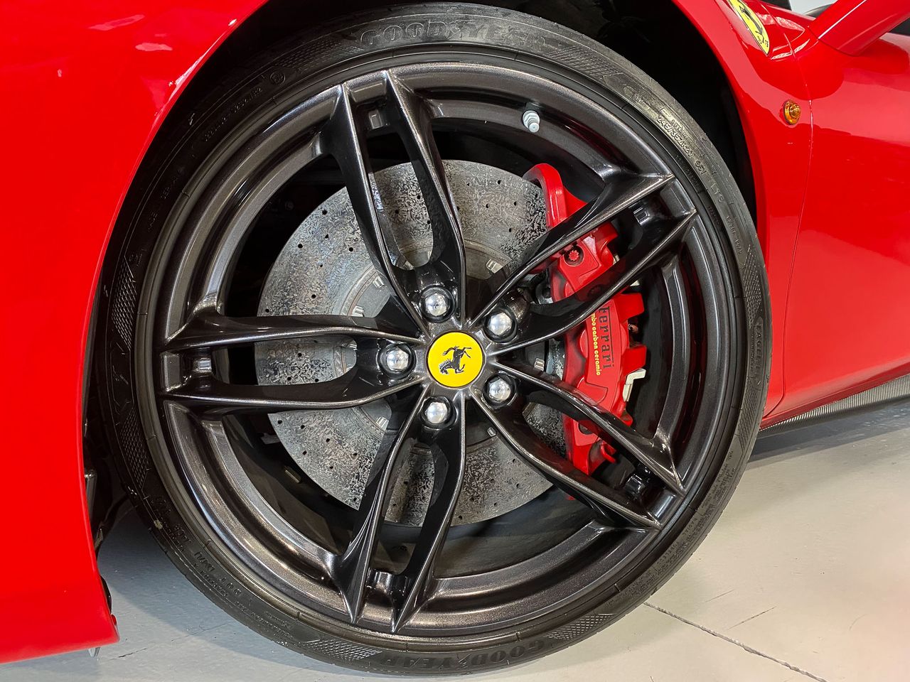 Ferrari 488 Spider  - Foto 20
