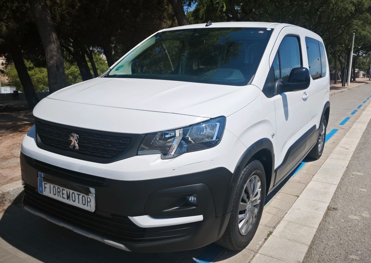 peugeot rifter 2023 /