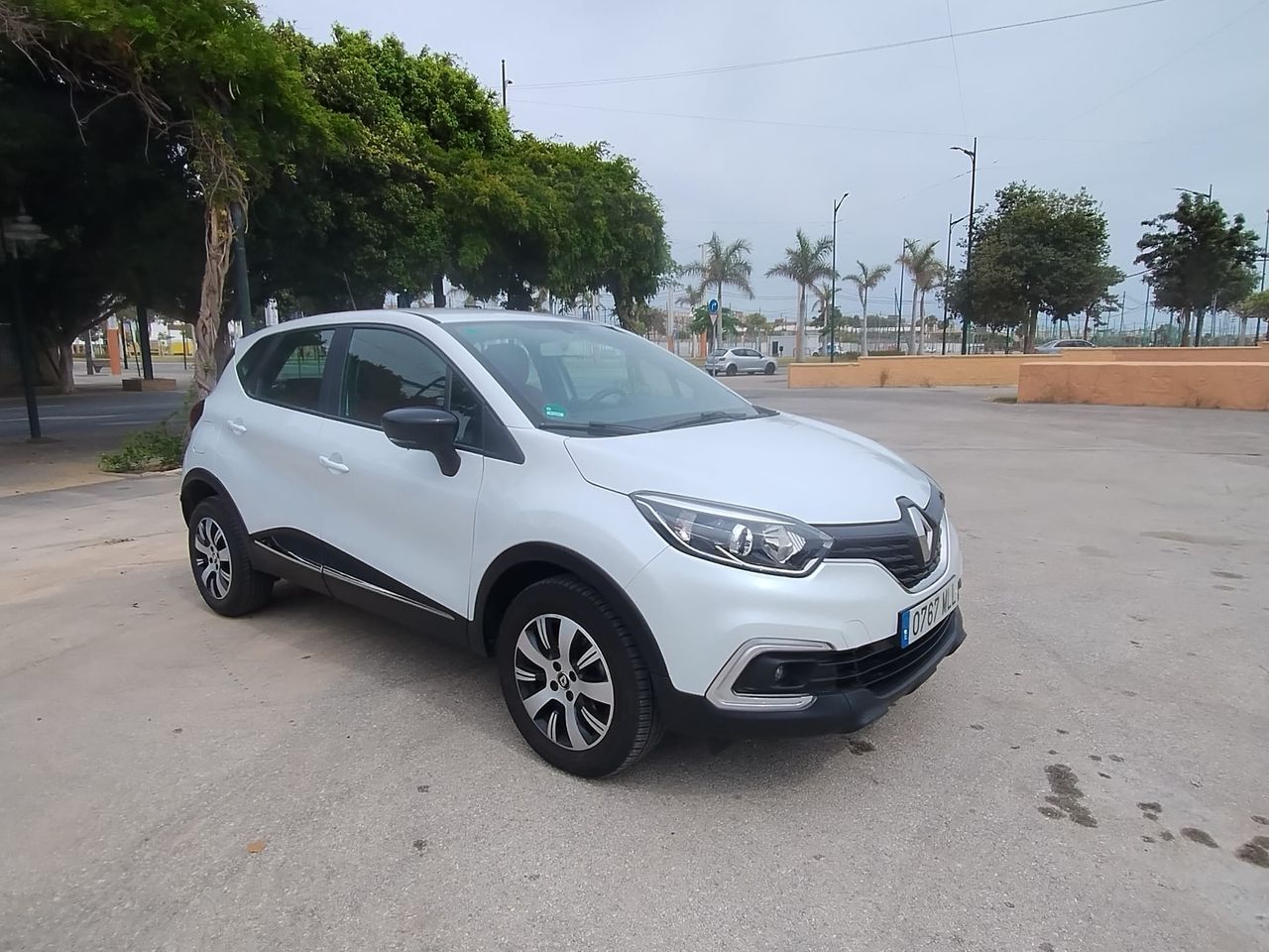 renault captur 2017 /