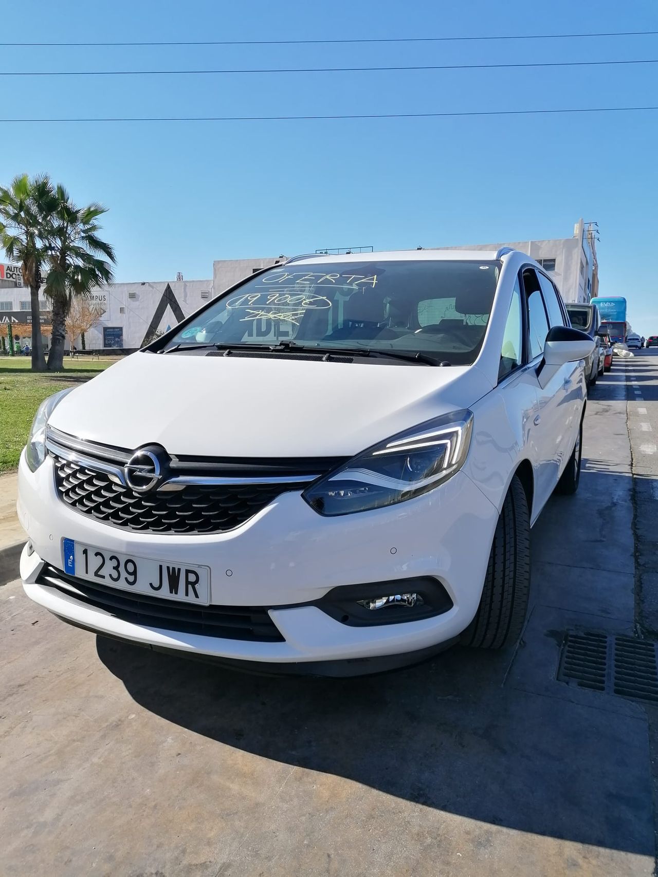 Opel Zafira  Tourer    ocasión segunda mano 2017 Diésel por 19.900€ en Málaga