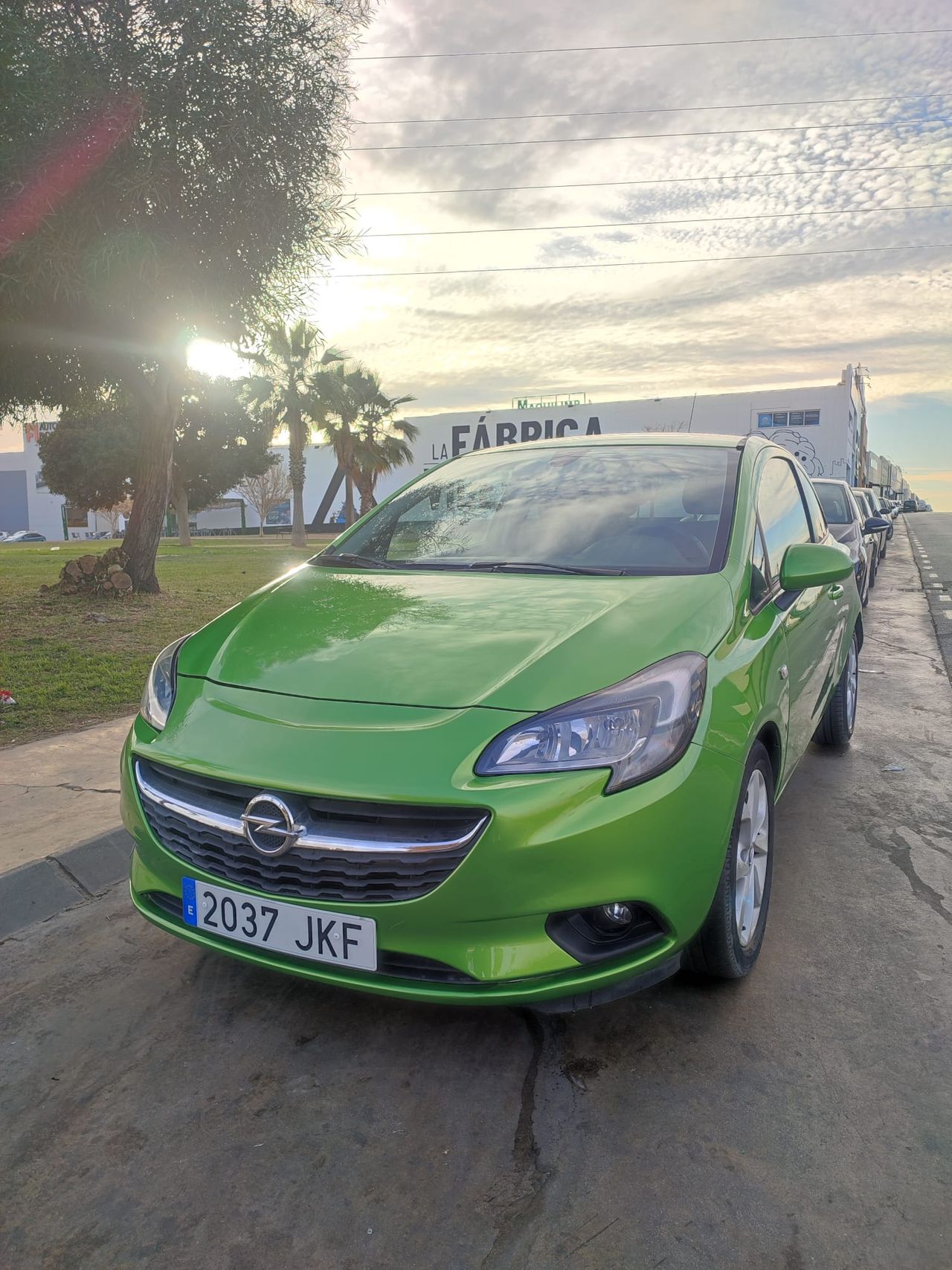 Opel Corsa ocasión segunda mano 2015 Gasolina por 8.900€ en Málaga