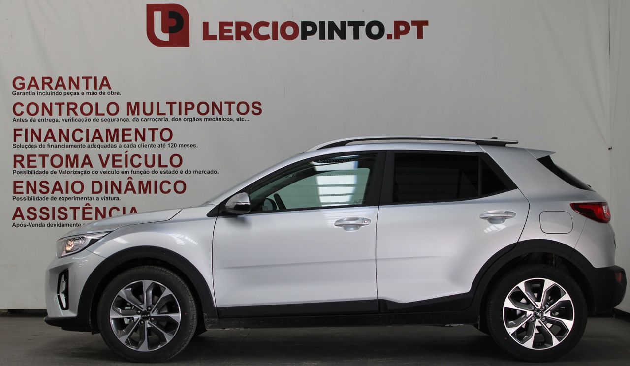 kia stonic 2024 / foto grande (2)