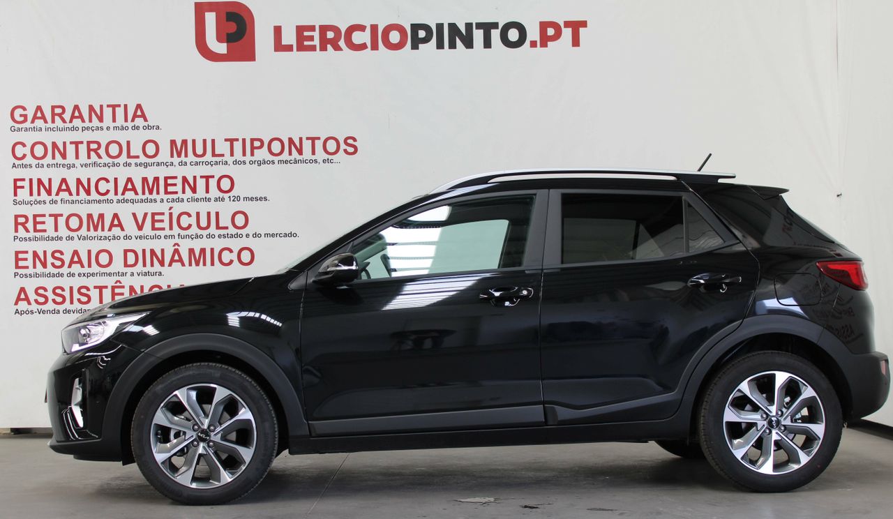 kia stonic 2024 / foto grande (2)