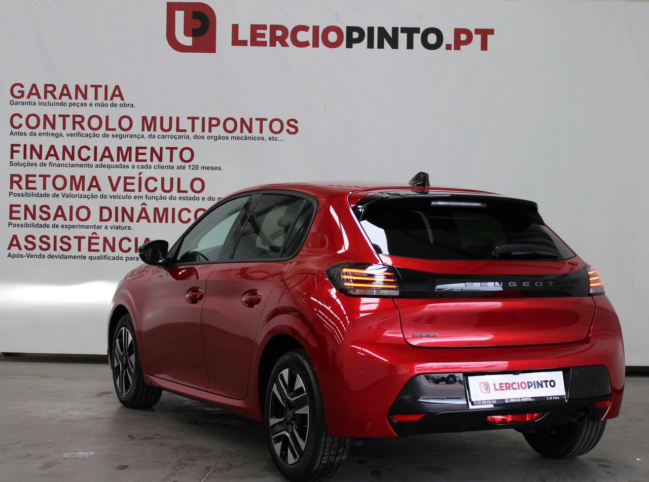 peugeot 208 2025 / foto grande (3)