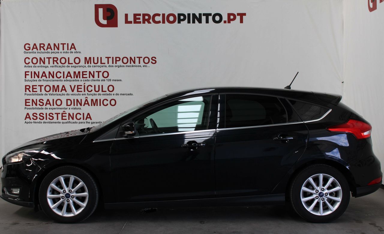 ford focus 2018 / foto grande (2)