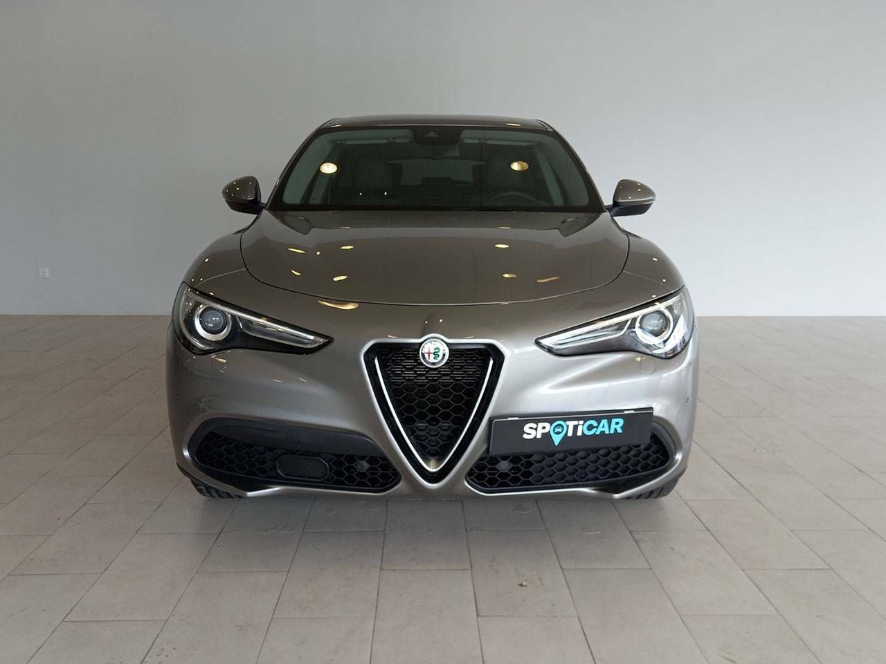 alfa romeo stelvio 2019 / foto grande (2)