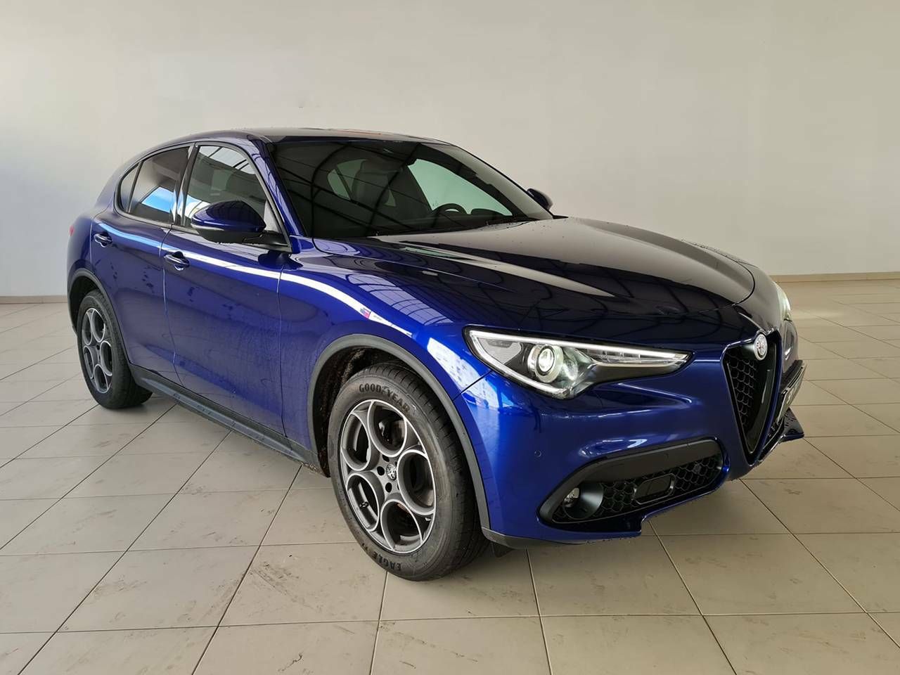 alfa romeo stelvio 2022 / foto grande (3)