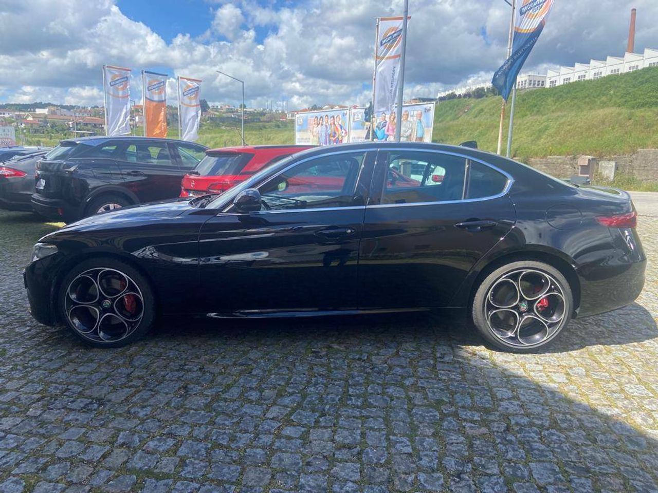 alfa romeo giulia 2021 / foto grande (2)