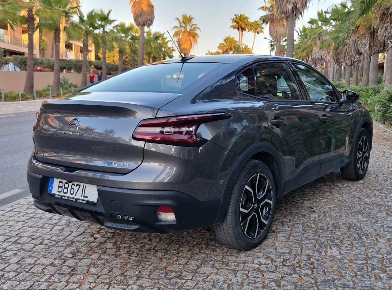 citroën c4 x 2023 / foto grande (2)