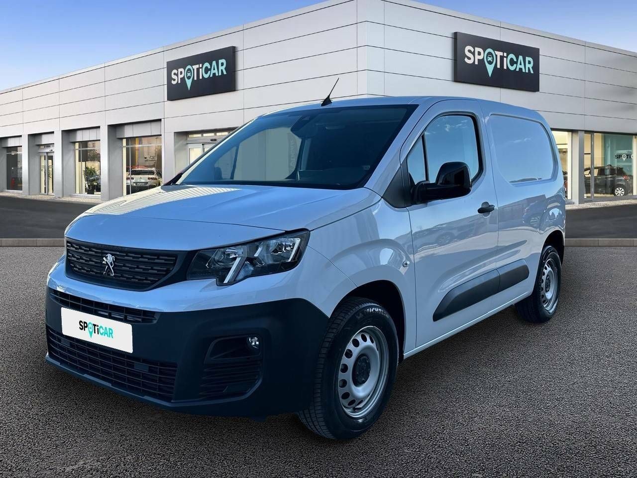 Foto peugeot partner 2024 /