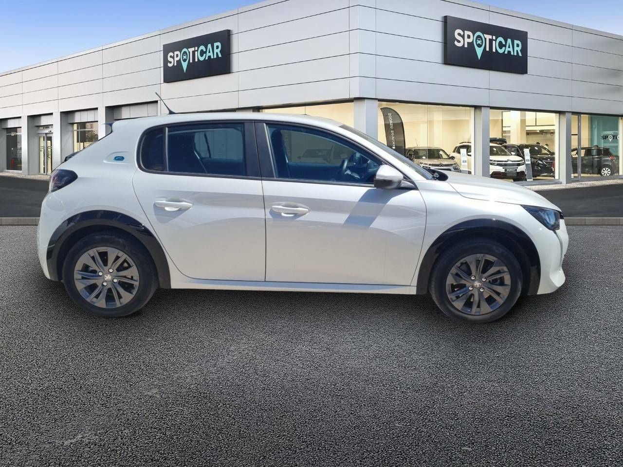 peugeot 208 2021 / foto grande (3)