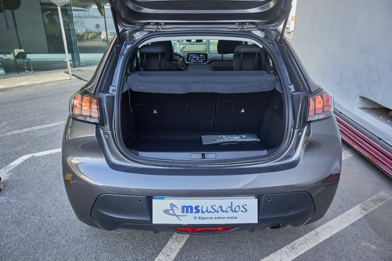 peugeot 208 2023 / foto grande (3)
