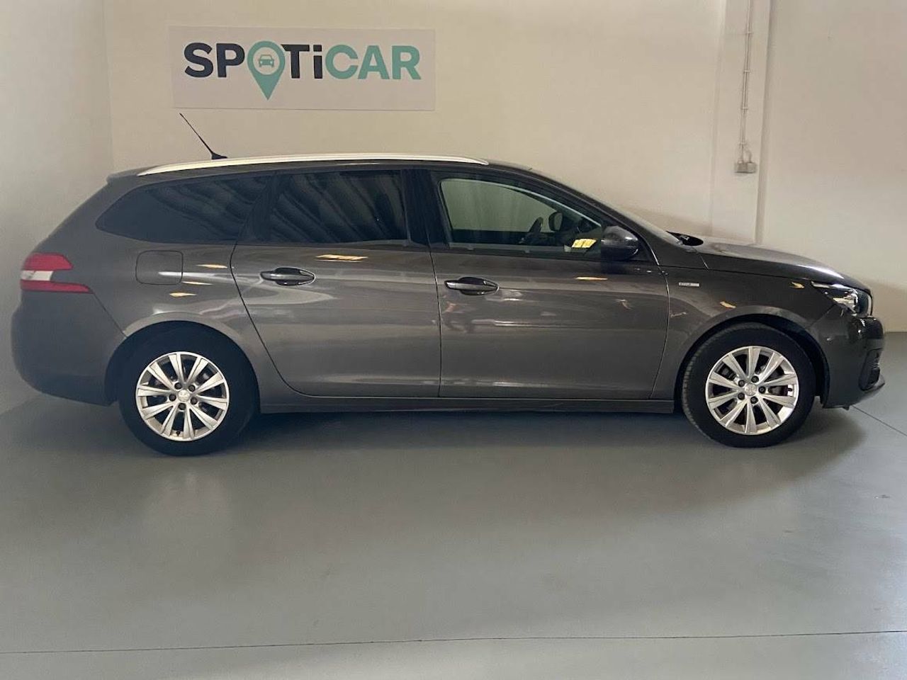 peugeot 308 2019 / foto grande (2)