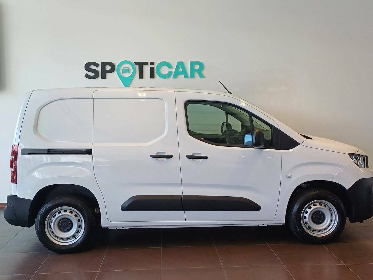 peugeot partner 2024 / foto grande (2)