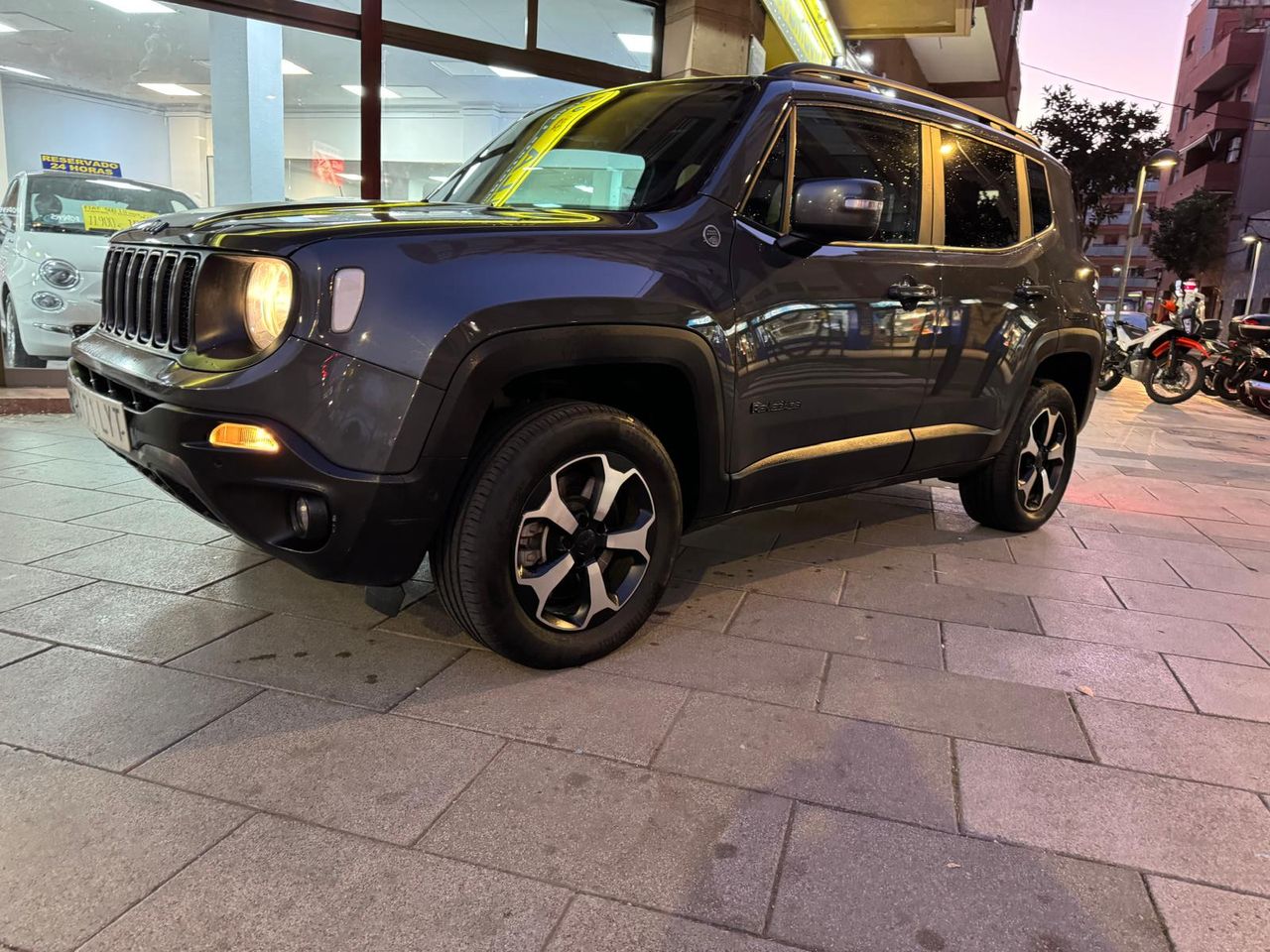 Jeep Renegade 4x4 HIBRIDO 2022 - Foto 5