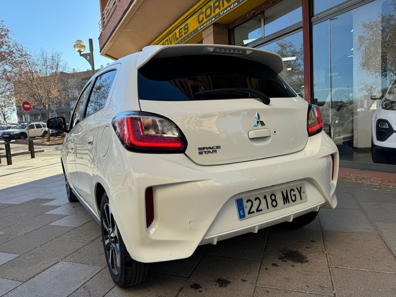 Mitsubishi Space Star MPI KAITEKI 120CV - Foto 6