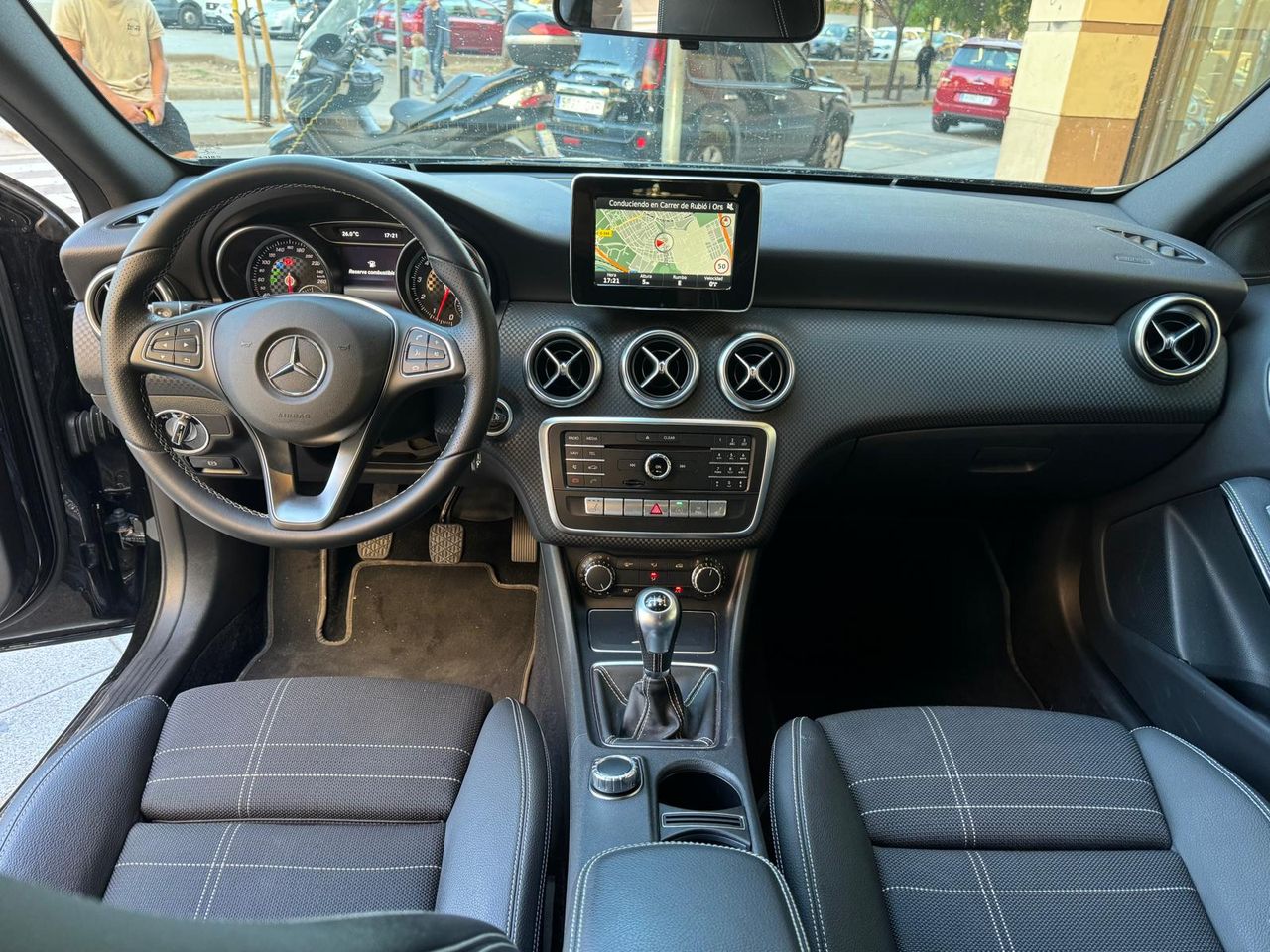 Mercedes 180 CLASE A   - Foto 13