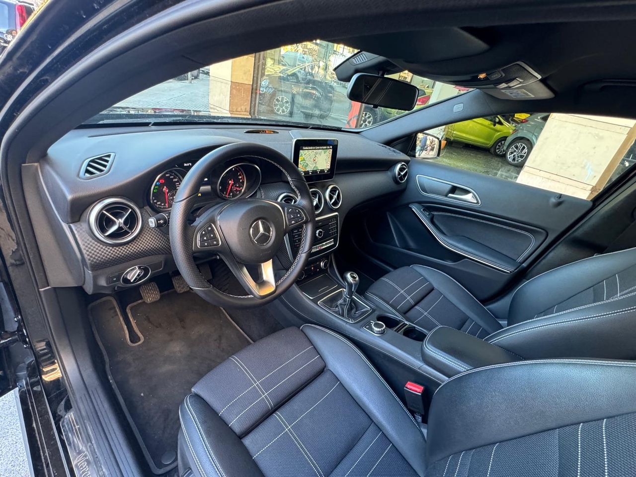 Mercedes 180 CLASE A   - Foto 16