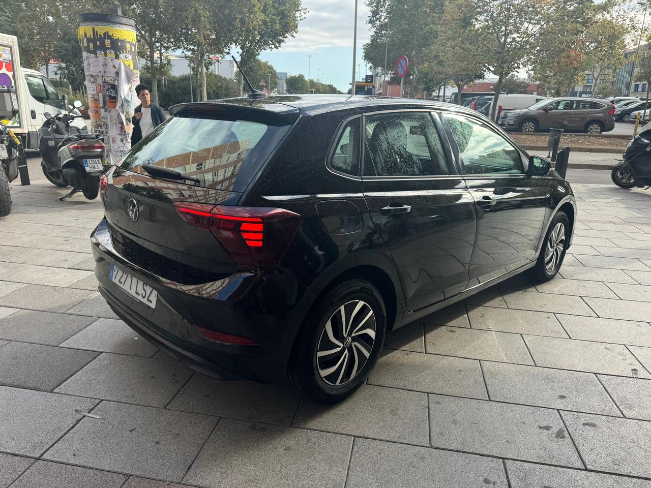 Volkswagen Polo 1.0   TSI ADVANCE 2021 - Foto 9