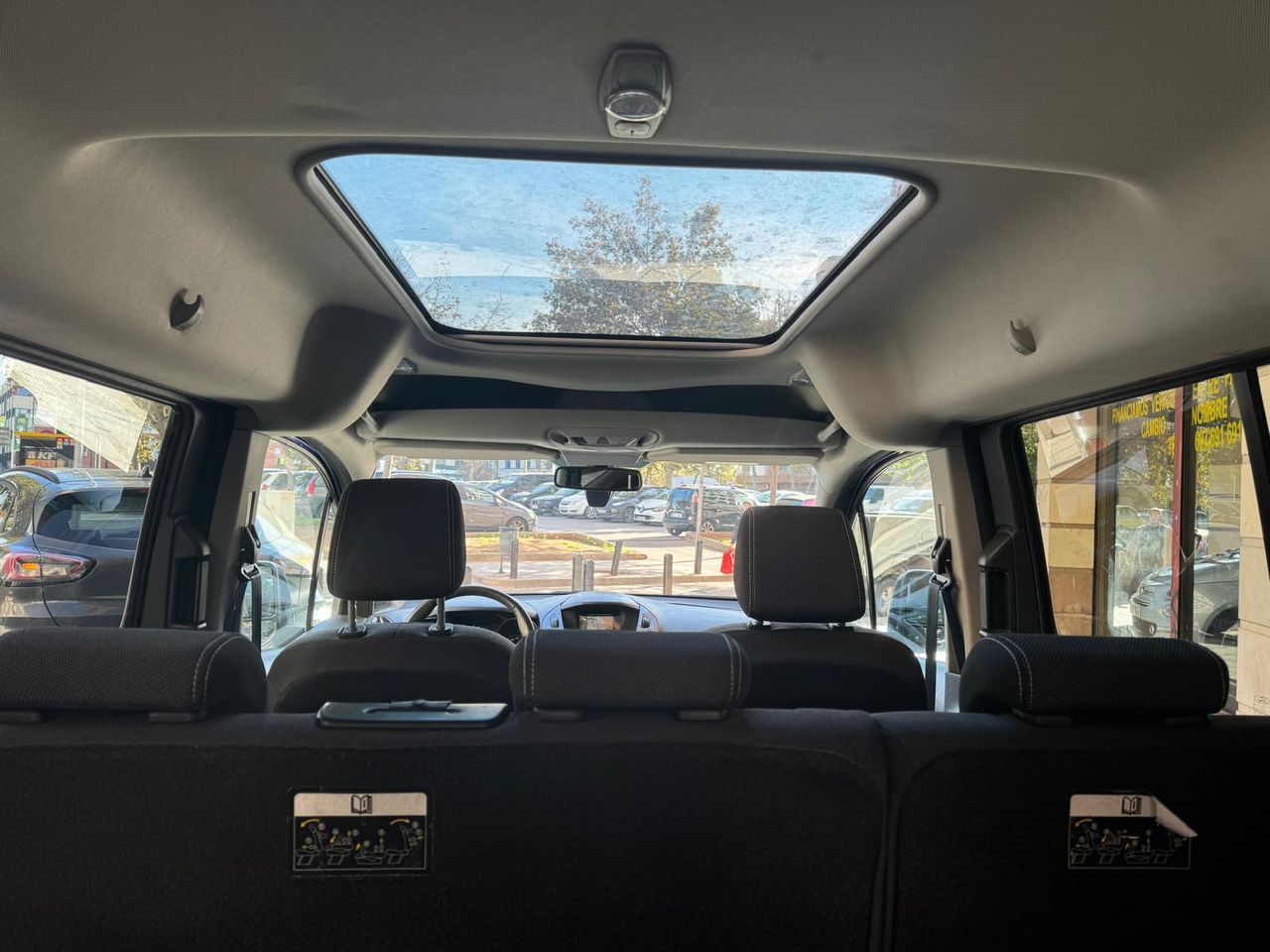 Ford Tourneo Connect 2014 - Foto 12