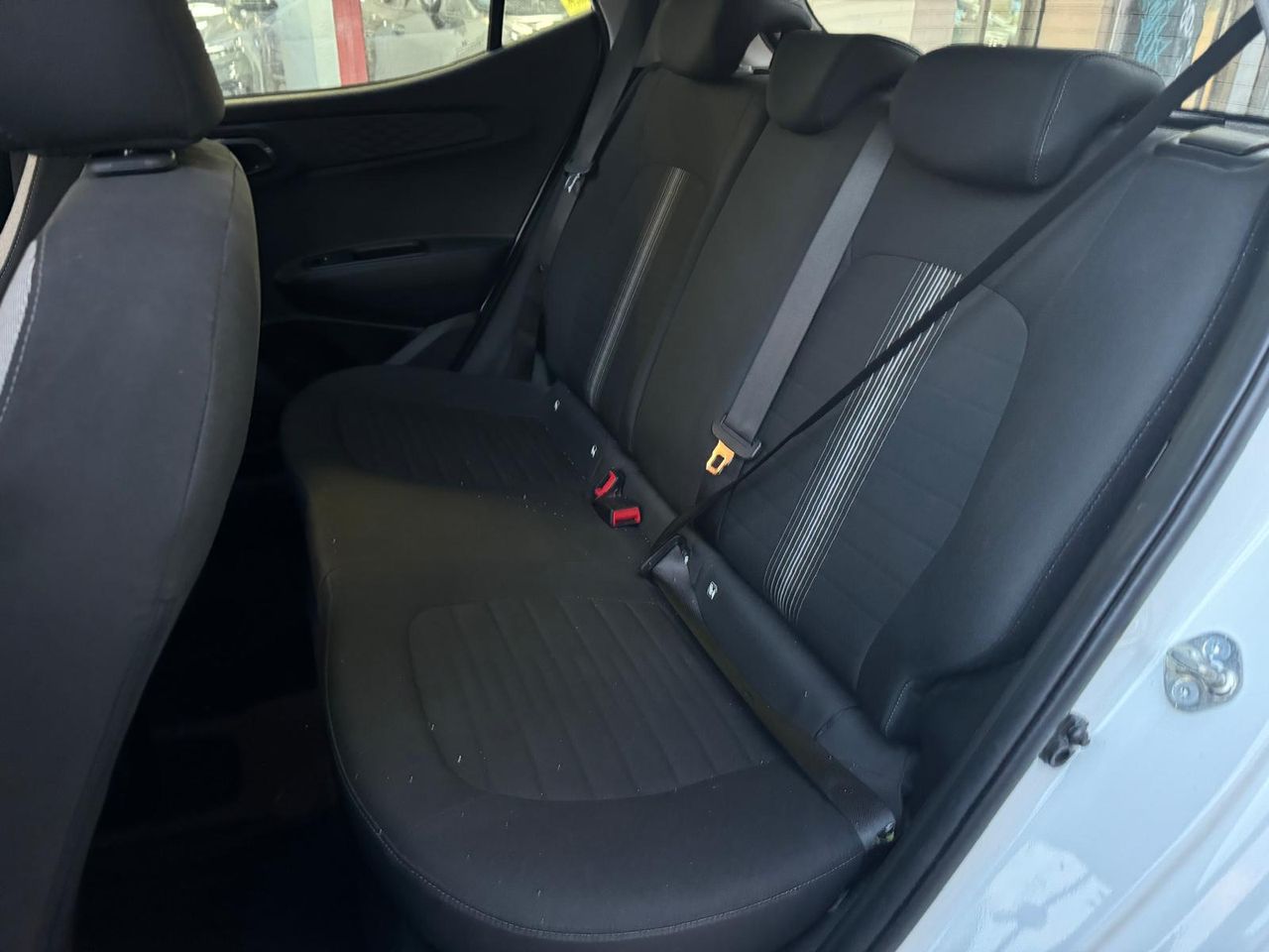 Hyundai i10 1.0 MPI 49 kW (67 CV) AT Klass - Foto 12