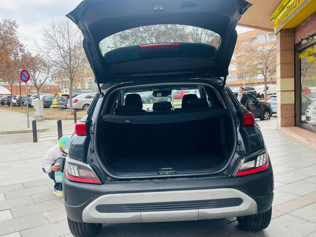 Hyundai Kona 1.0 TGDi 48V 88 kW (120 CV) Klass EDITION - Foto 6