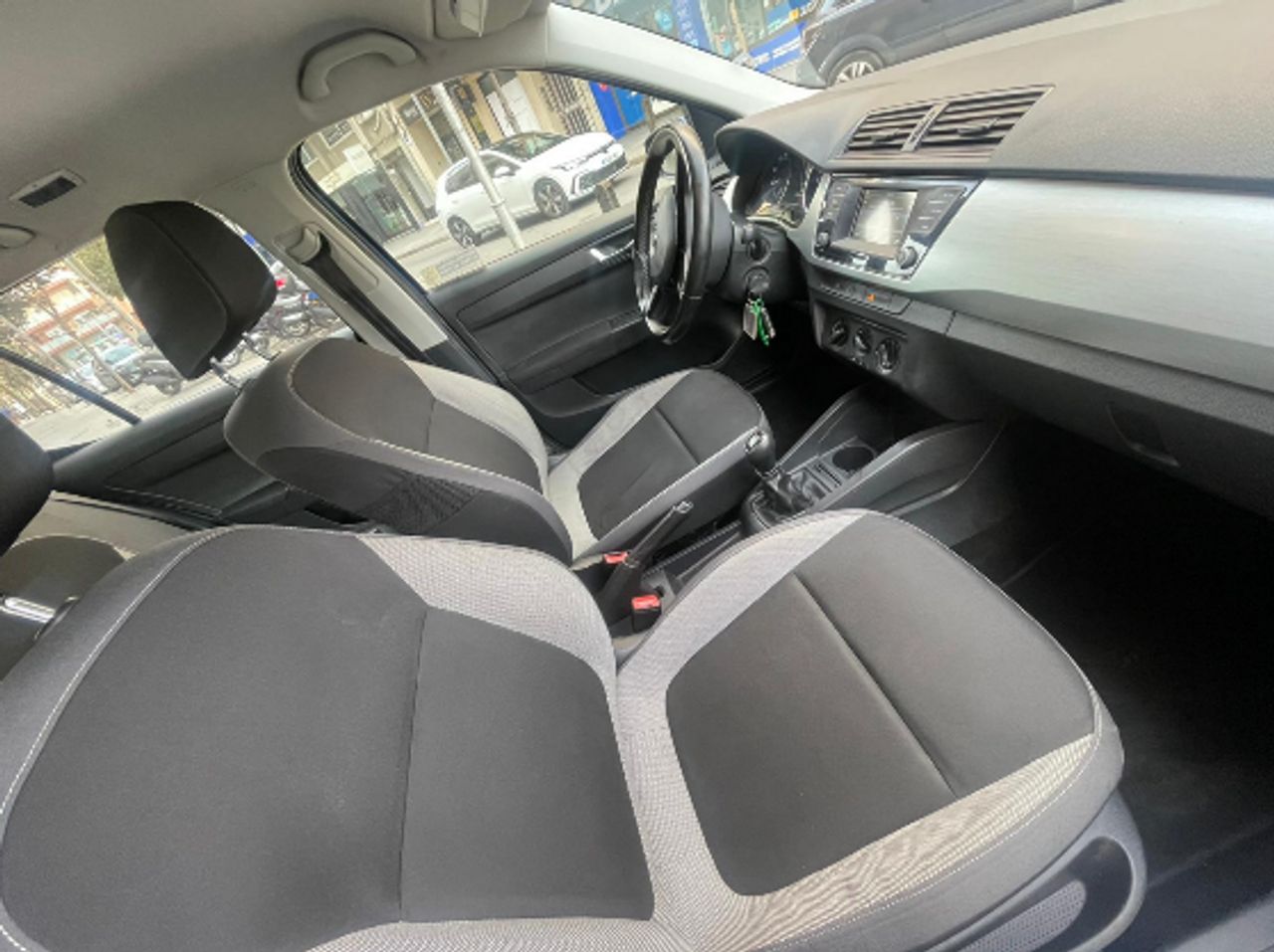 Skoda Fabia 1.0 ACTIVE - Foto 11