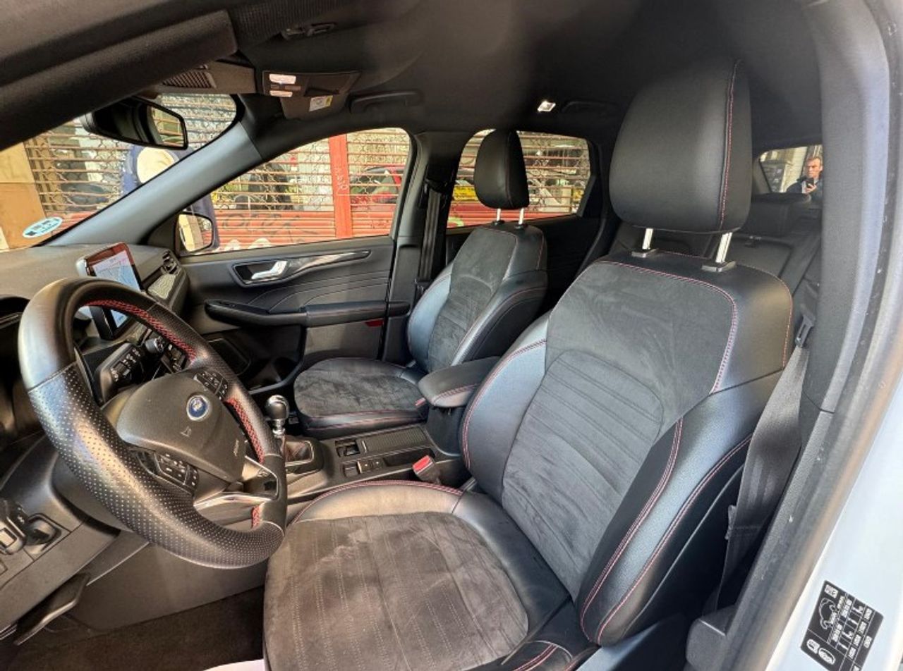 Ford Kuga ST-Line X 1.5 EcoBoost 110 kW (150 CV) - Foto 9